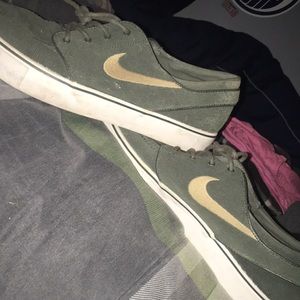 Stefan Janowski sneakers